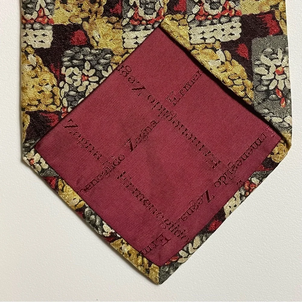 Ermenegildo Zegna Silk Daisy Geometric Luxury Professional Old Money Tie